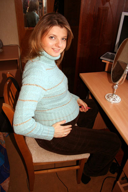 Pregnant women need to periodically rest, occupying a sedentary position