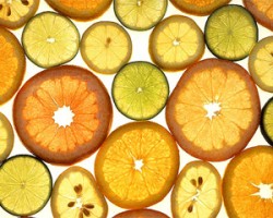 Vitamina C, vitaminas, vitaminas en productos, déficit de vitaminas, beneficios de vitamina