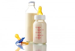 mateřské mléko, laktóza, nedostatek laktózy, mléko, mléčné výrobky, novorozenec