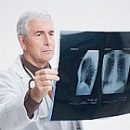 signs of pneumonia in adults